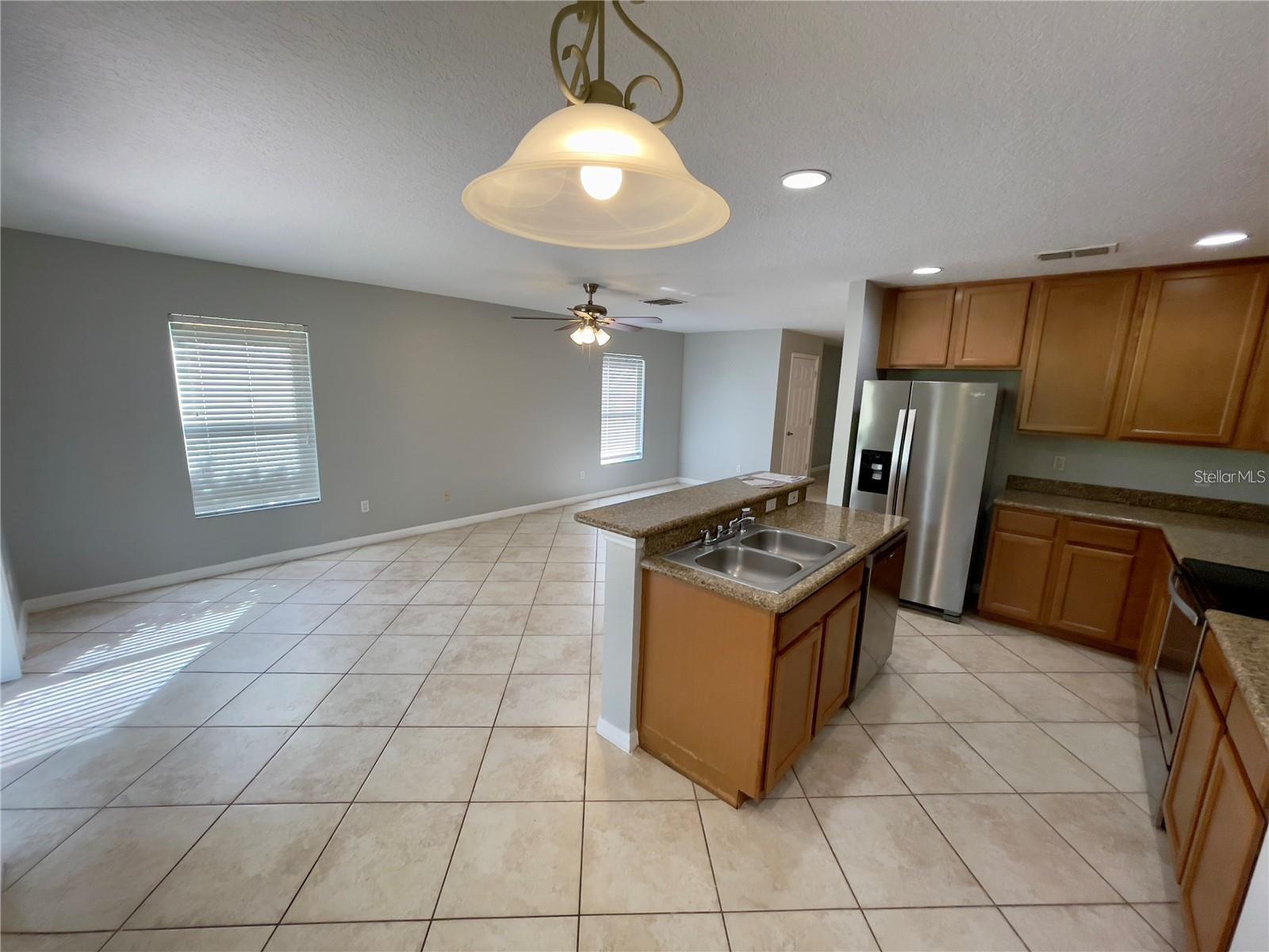 Image 5 of 32 For 3855 Shaftbury Place 0