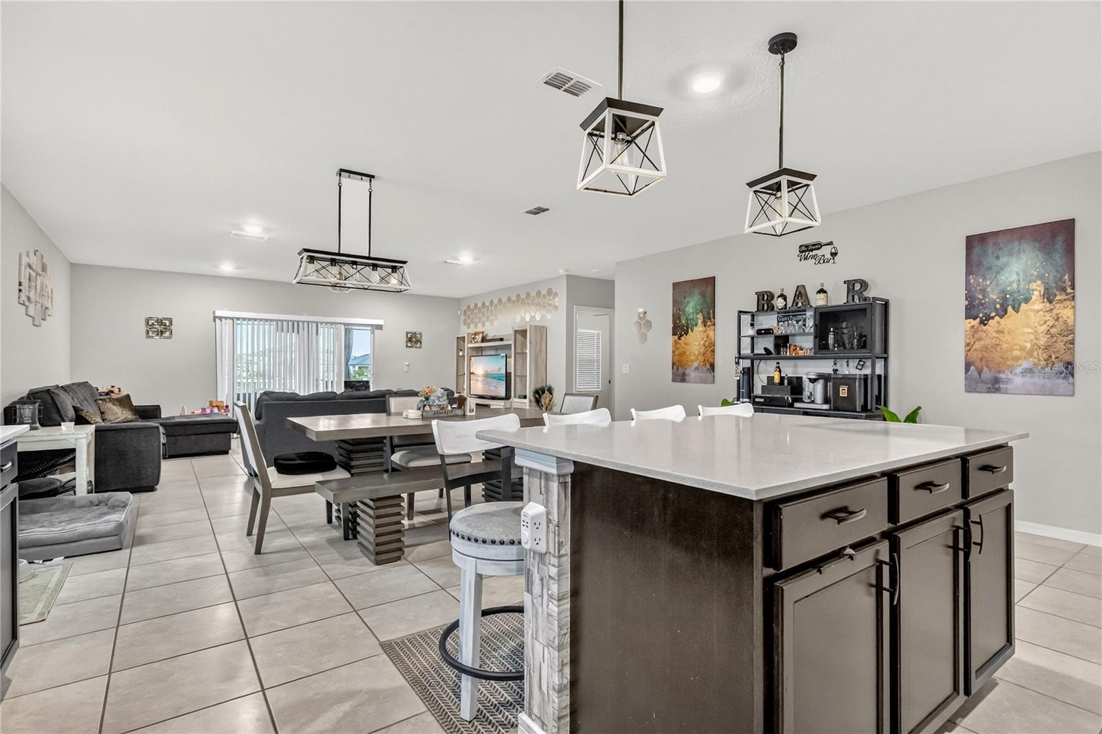 Image 10 of 38 For 906 Swaying Sawgrass Avenue