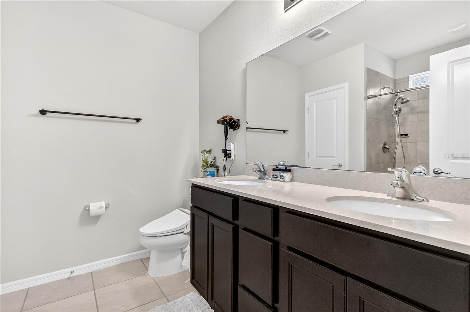 Image 18 of 38 For 906 Swaying Sawgrass Avenue