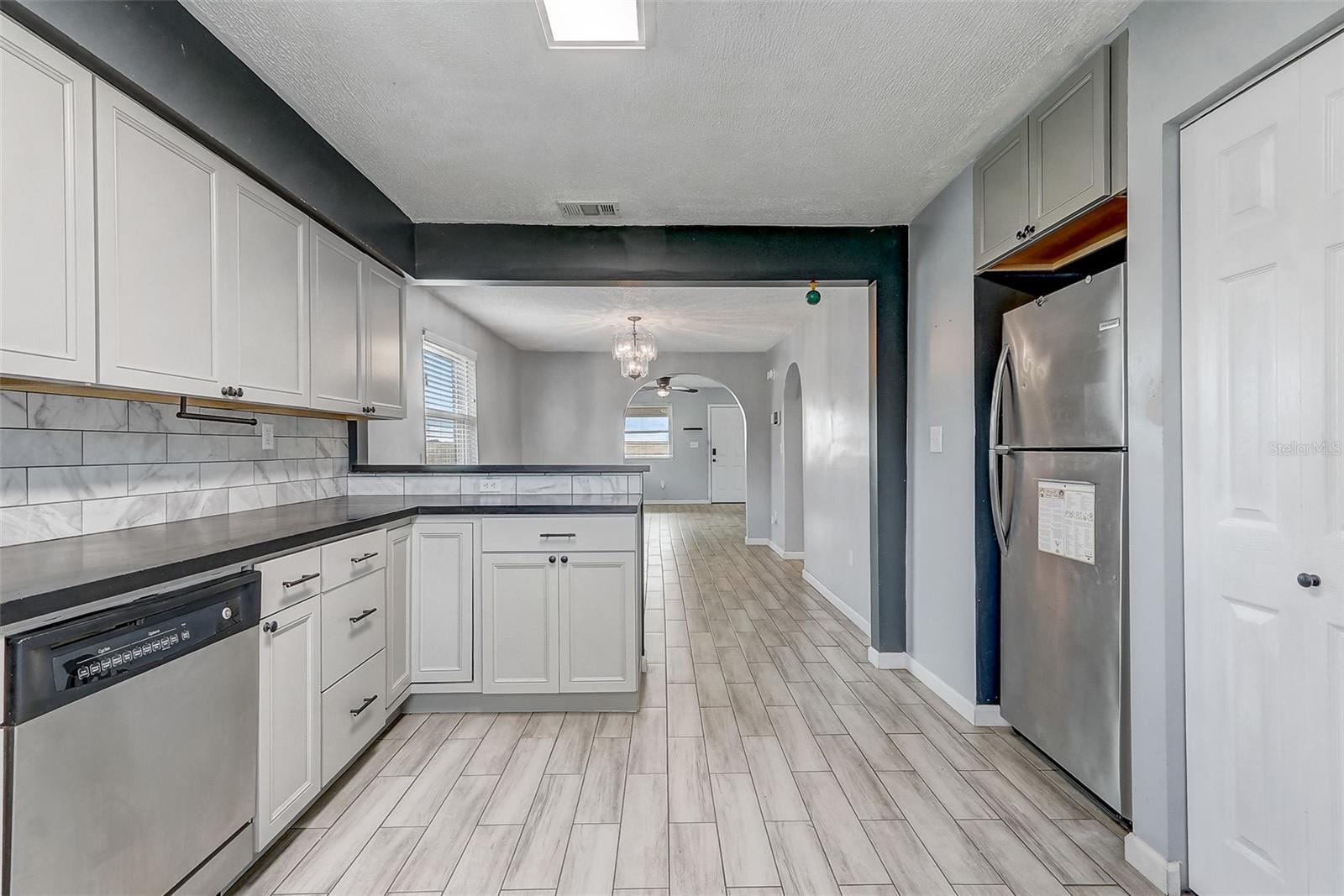 Image 10 of 19 For 2590 State Road 46