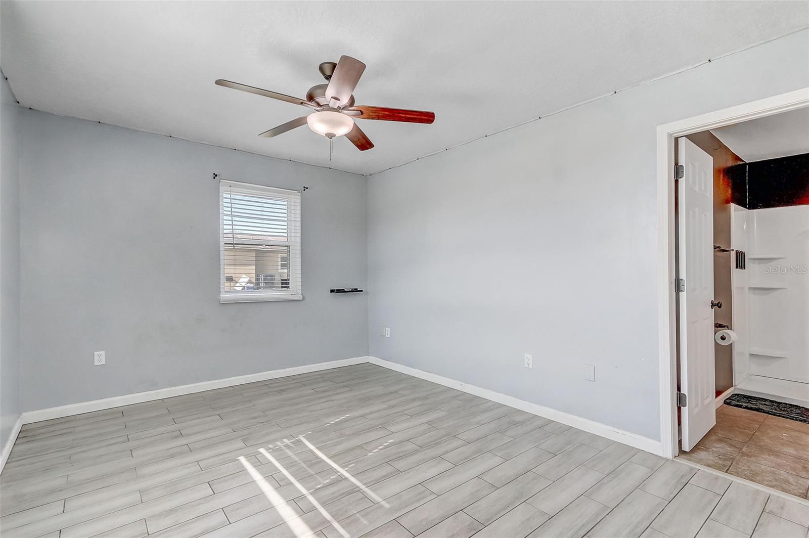 Image 11 of 19 For 2590 State Road 46