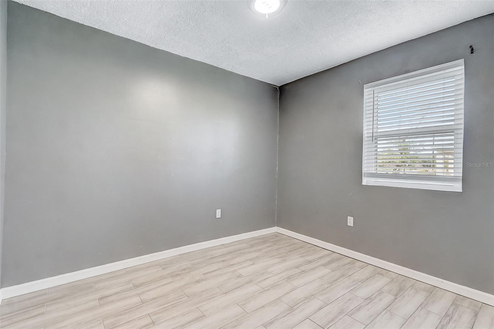 Image 13 of 19 For 2590 State Road 46