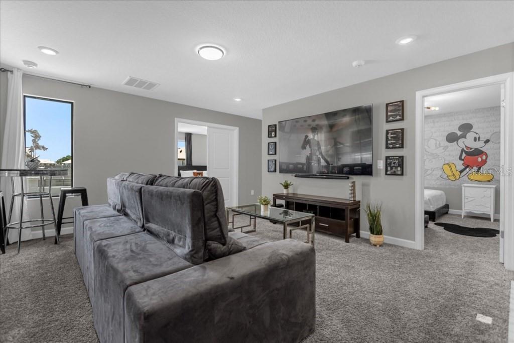 Image 12 of 59 For 2931 Fable Street