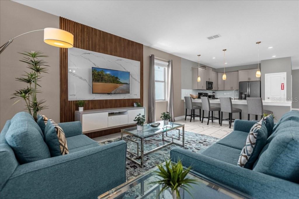 Image 4 of 59 For 2931 Fable Street