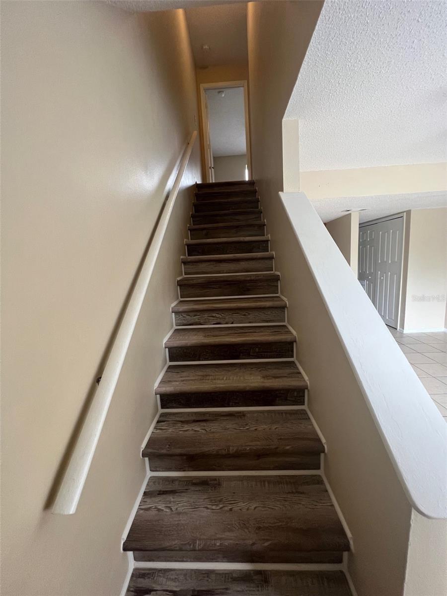 Image 7 of 11 For 207 Moss Road