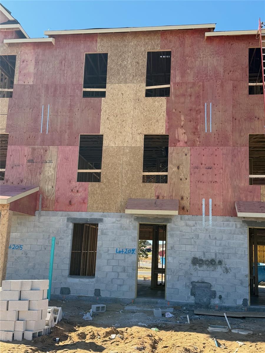 Image 2 of 7 For 5672 Westview Park Drive