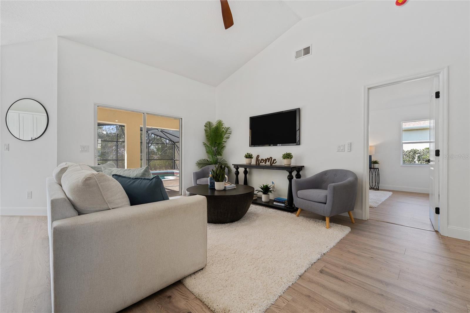 Image 7 of 35 For 11610 Grand Hills Boulevard