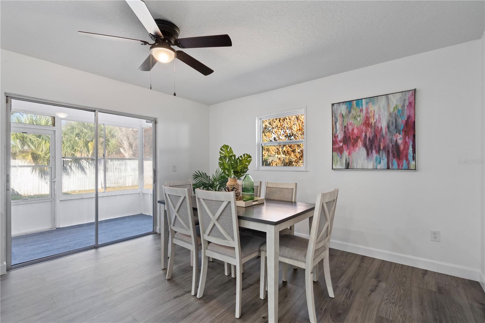 Image 13 of 32 For 5923 Stratton Lane