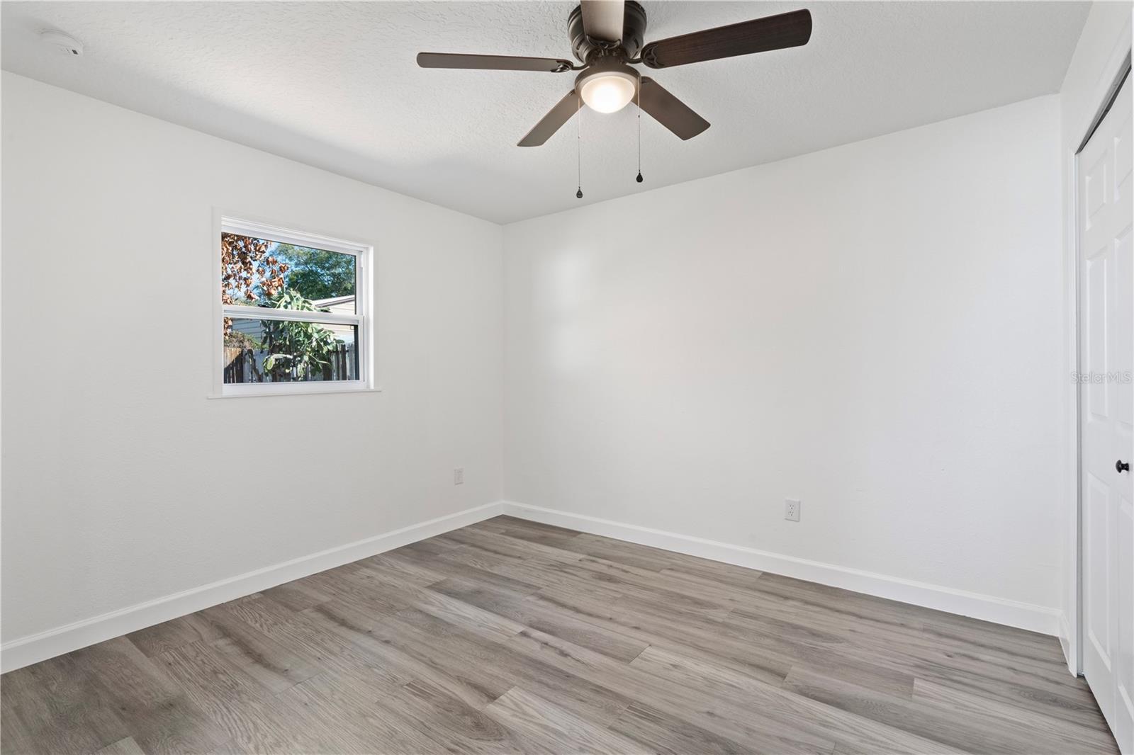 Image 24 of 32 For 5923 Stratton Lane