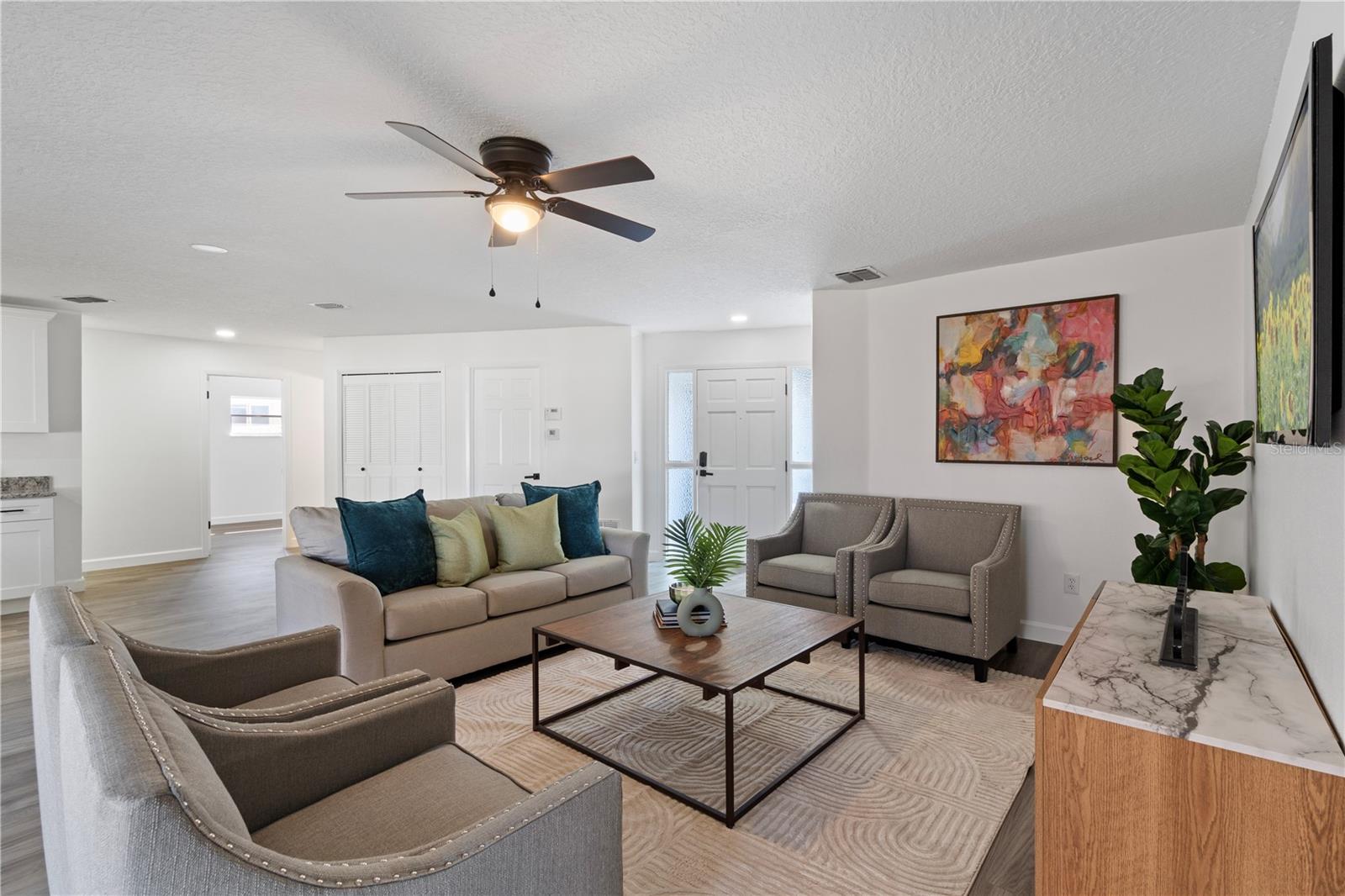 Image 5 of 32 For 5923 Stratton Lane