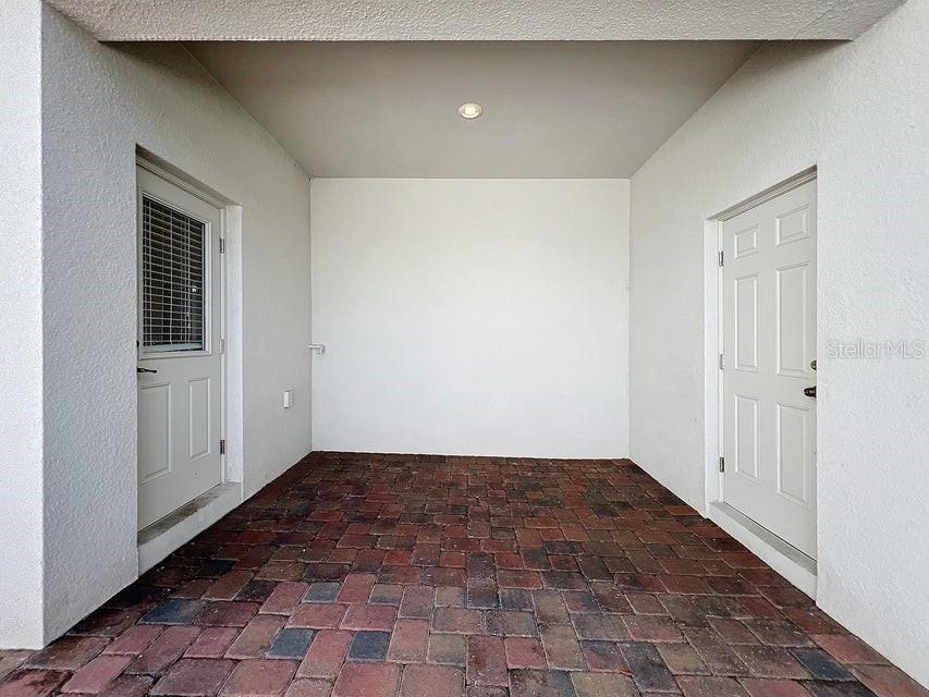 Image 15 of 76 For 11900 Sonnet Avenue