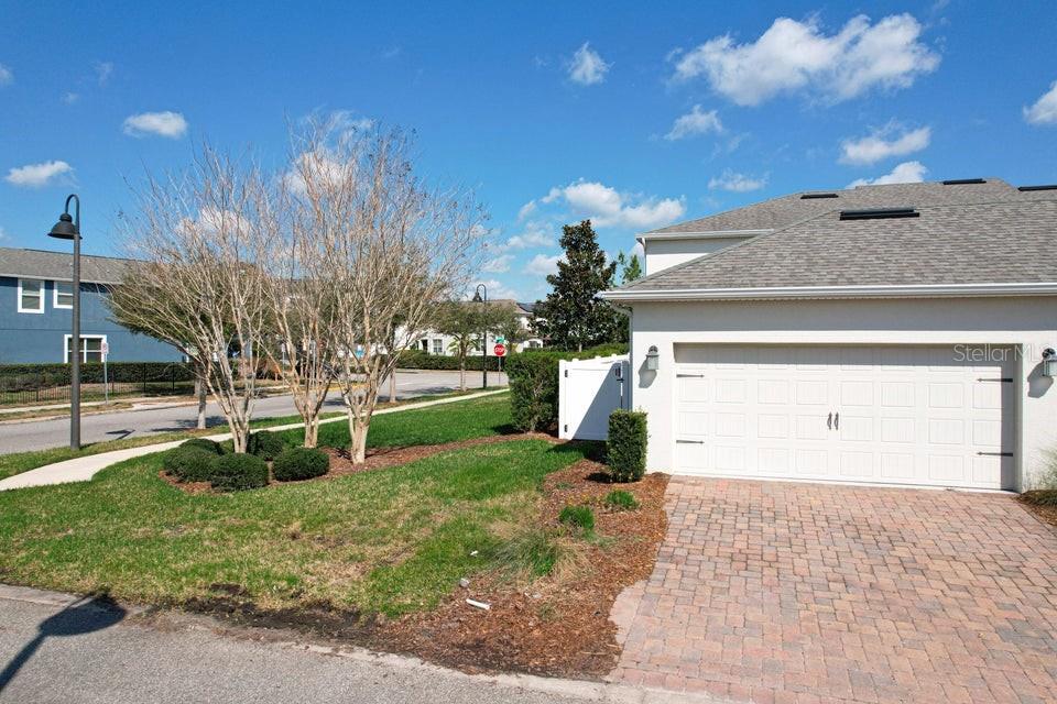 Image 18 of 76 For 11900 Sonnet Avenue