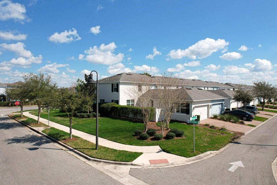 Image 19 of 76 For 11900 Sonnet Avenue