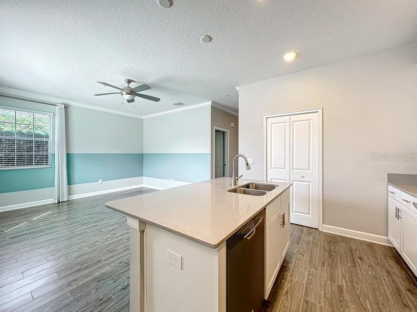 Image 31 of 76 For 11900 Sonnet Avenue