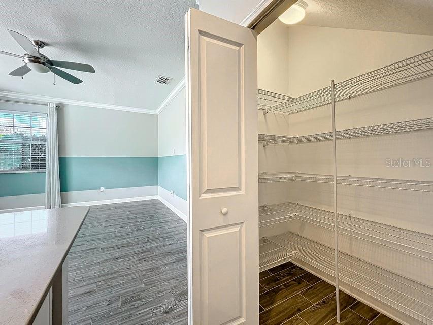 Image 34 of 76 For 11900 Sonnet Avenue