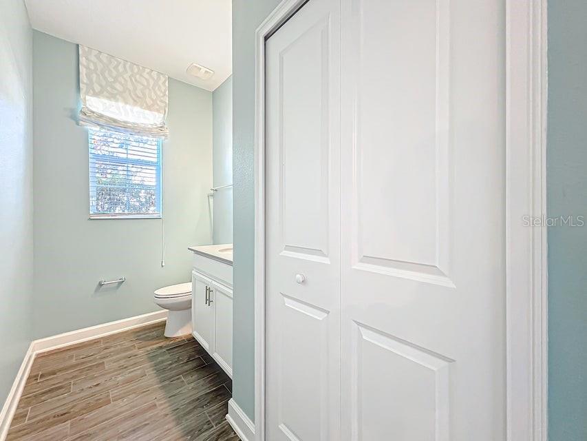 Image 38 of 76 For 11900 Sonnet Avenue