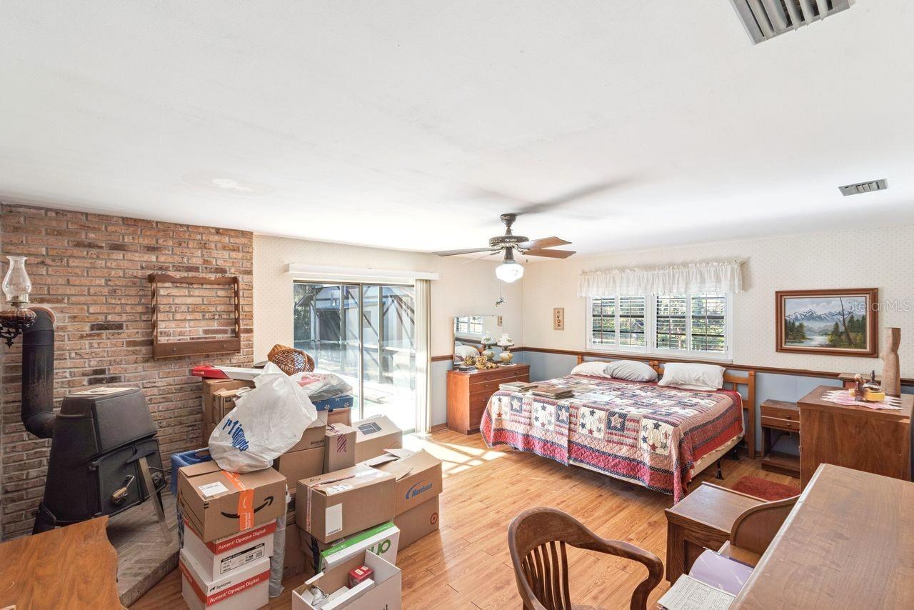 Image 8 of 38 For 301 Shady Woods Road