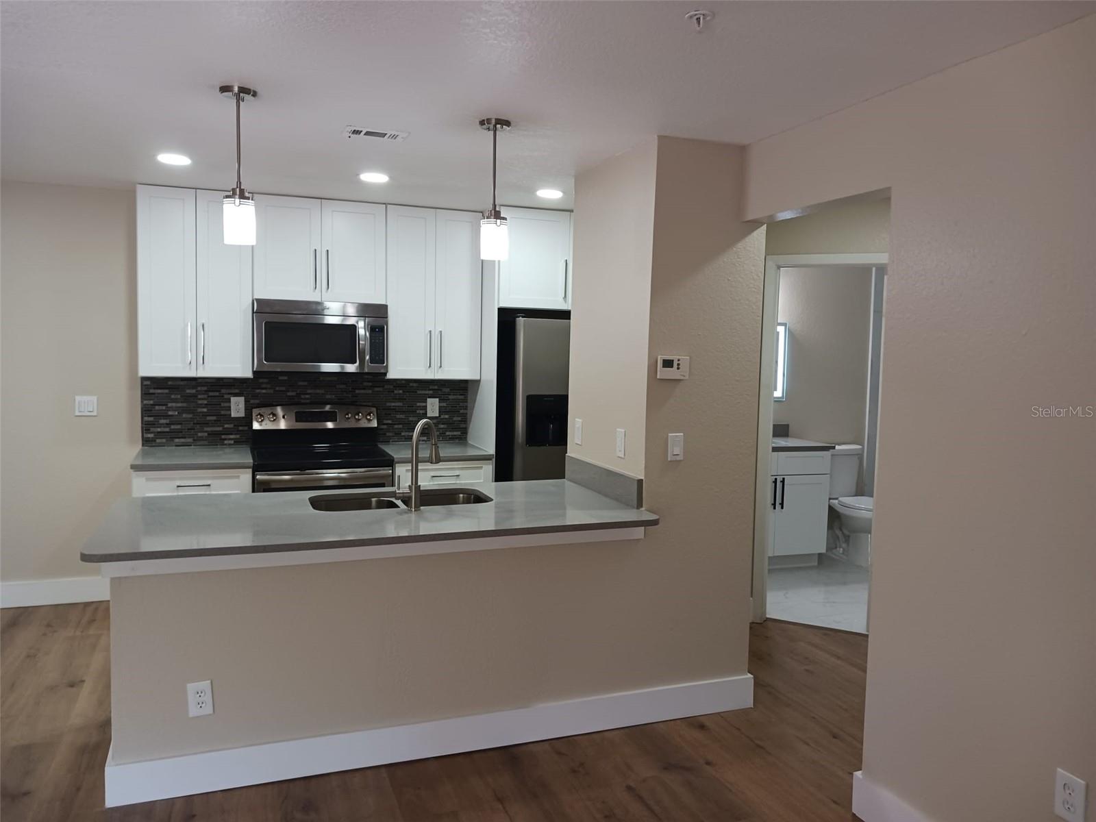 Image 11 of 21 For 623 Dory Lane 306