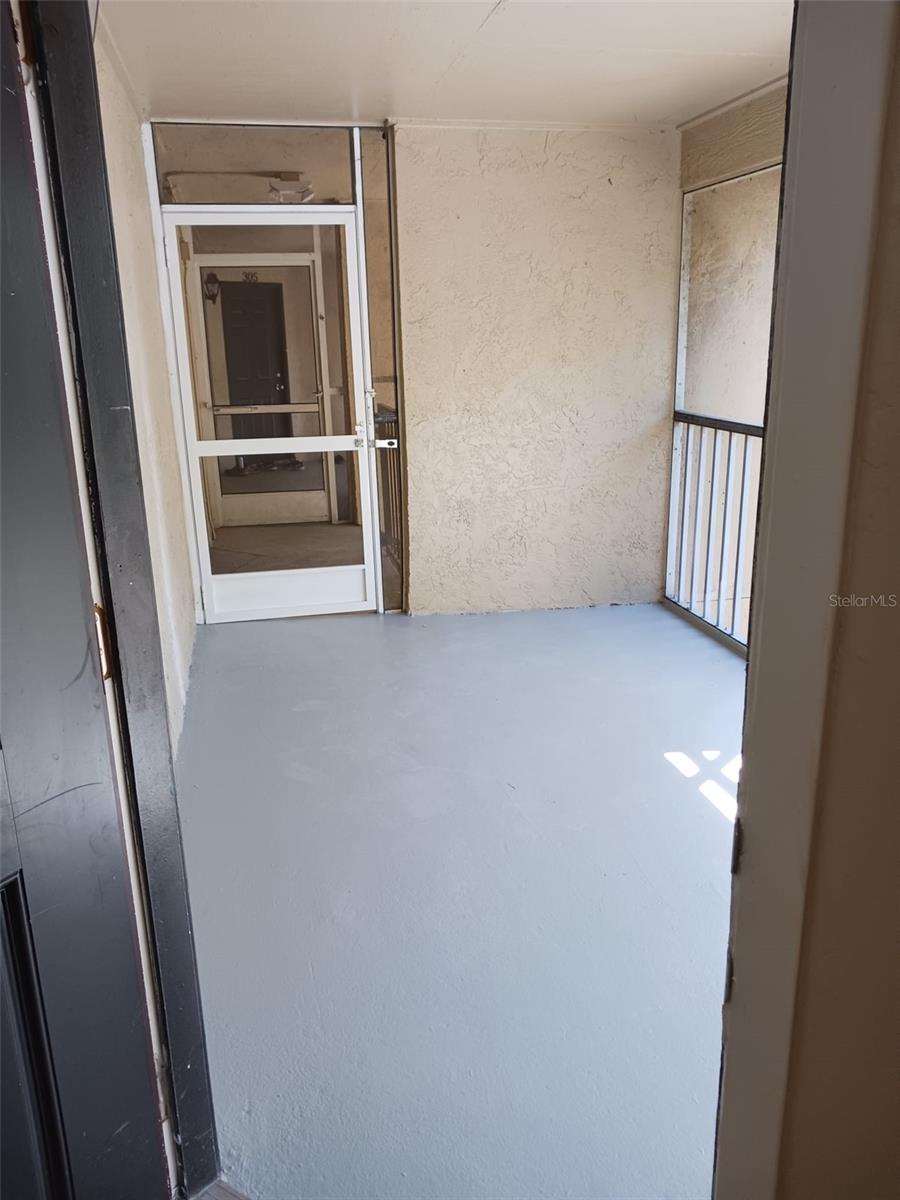 Image 7 of 21 For 623 Dory Lane 306