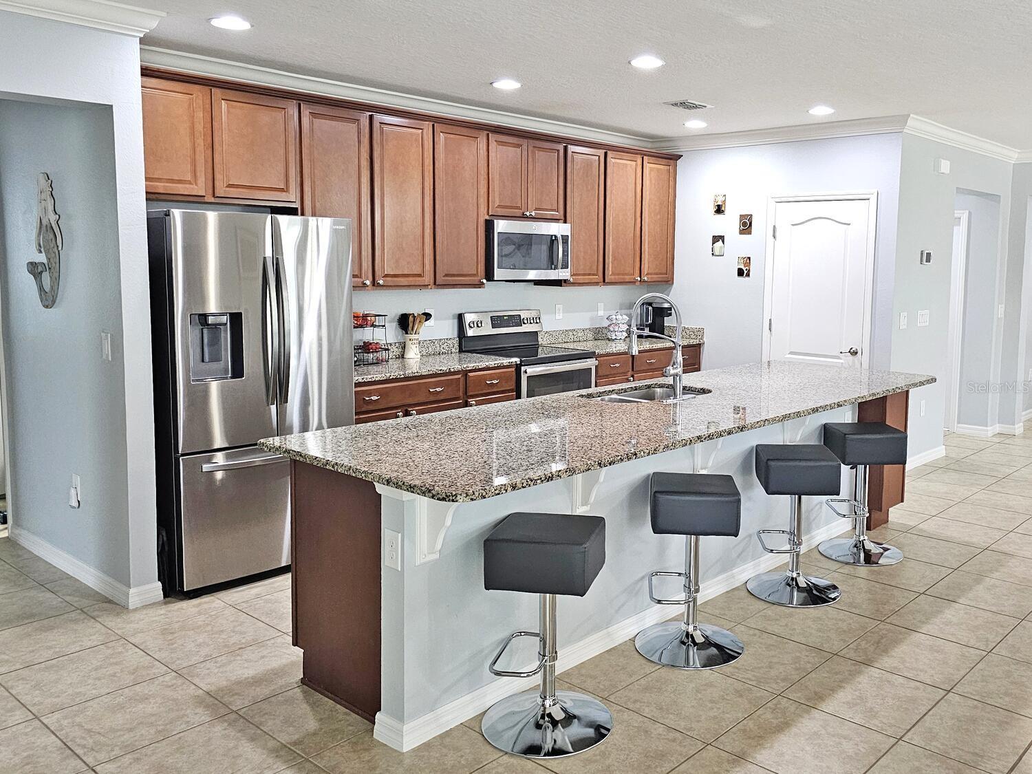 Image 10 of 35 For 934 Worcester Lane