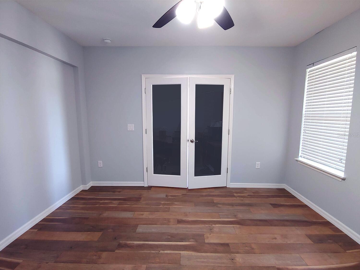 Image 30 of 35 For 934 Worcester Lane