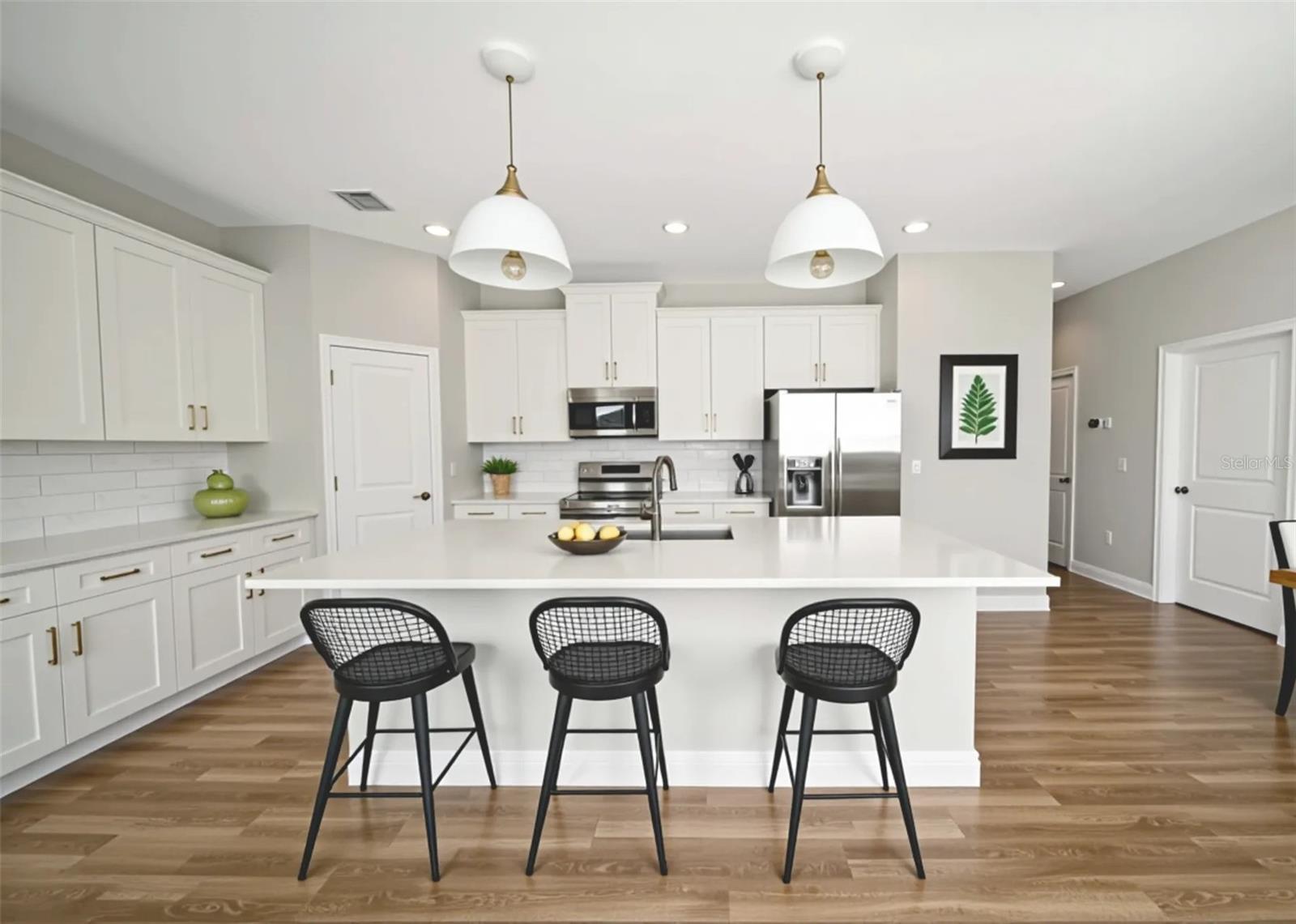 Image 7 of 24 For 6137 Monegro Street