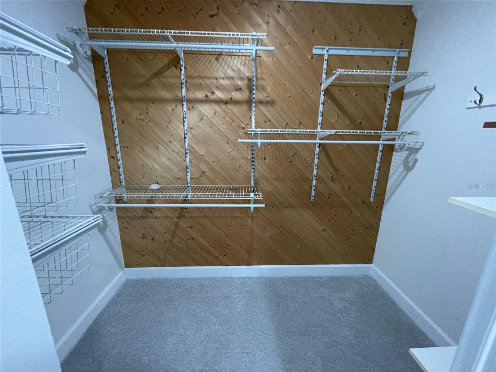 Image 20 of 54 For 517 Hickorywood Avenue