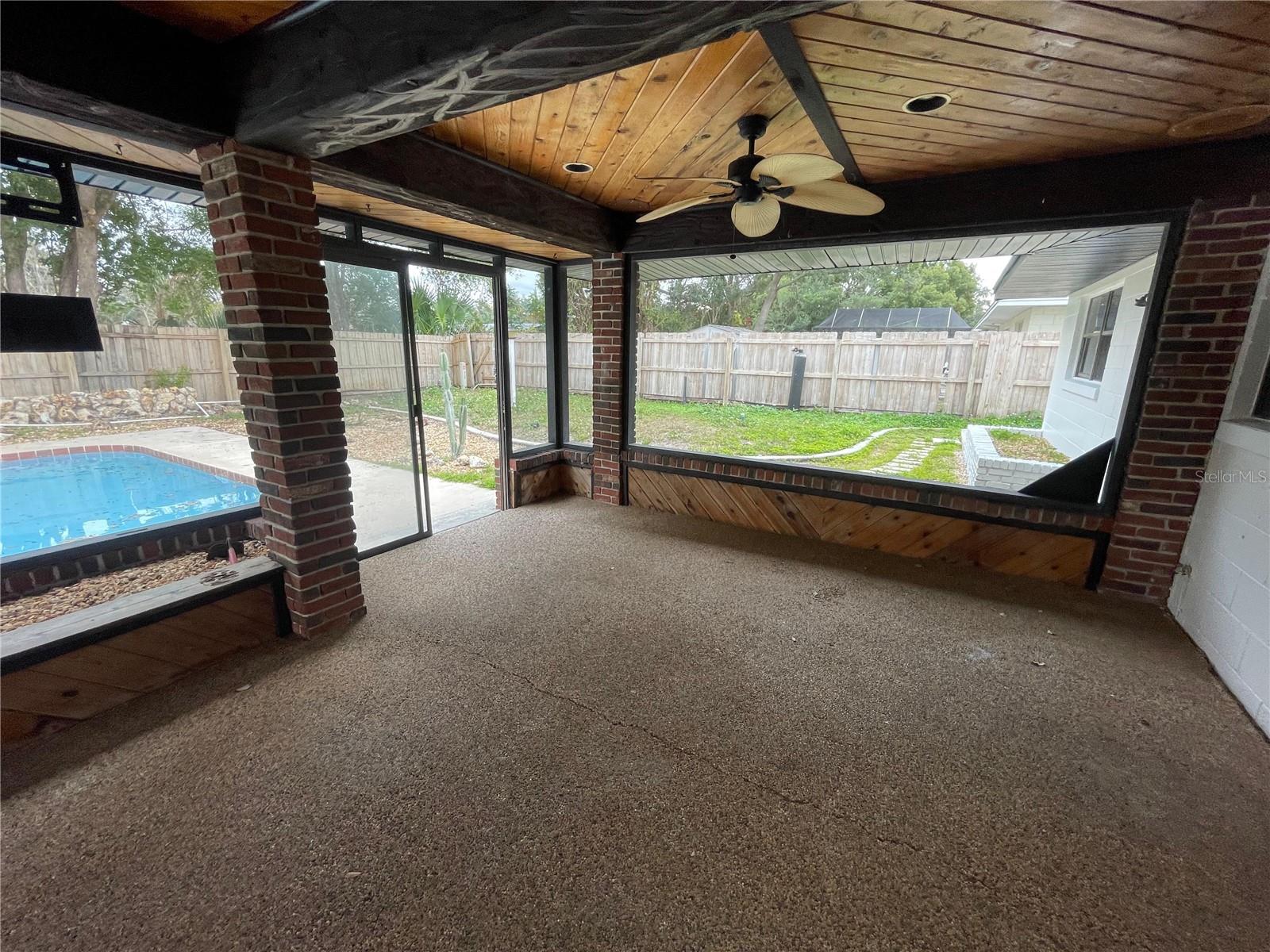 Image 37 of 54 For 517 Hickorywood Avenue