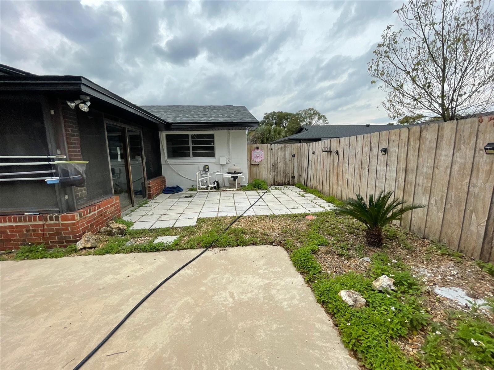 Image 47 of 54 For 517 Hickorywood Avenue