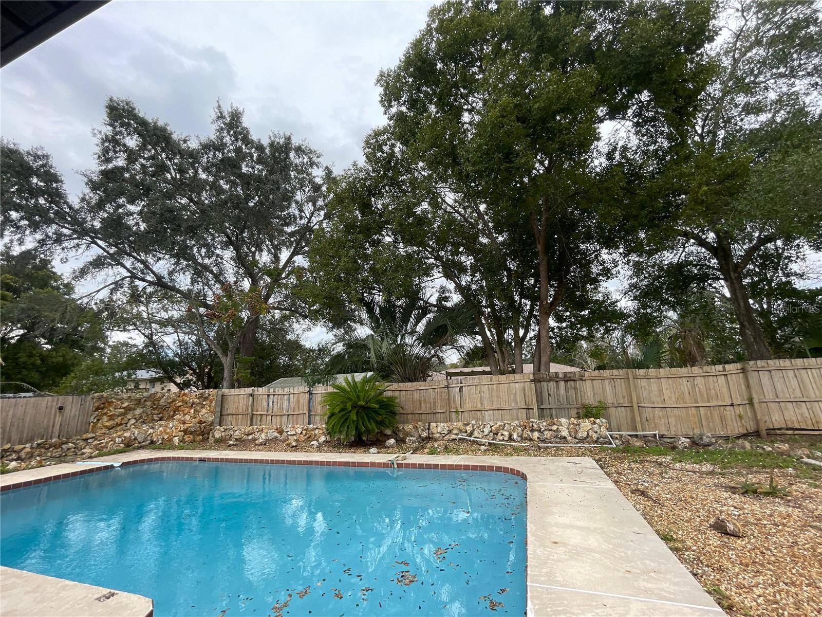 Image 49 of 54 For 517 Hickorywood Avenue