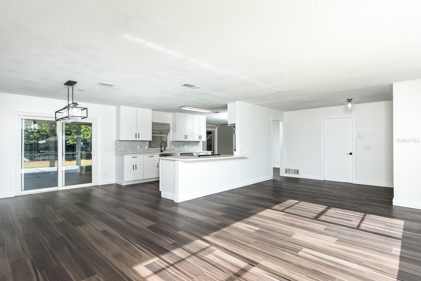 Image 4 of 16 For 3413 Bowman Drive