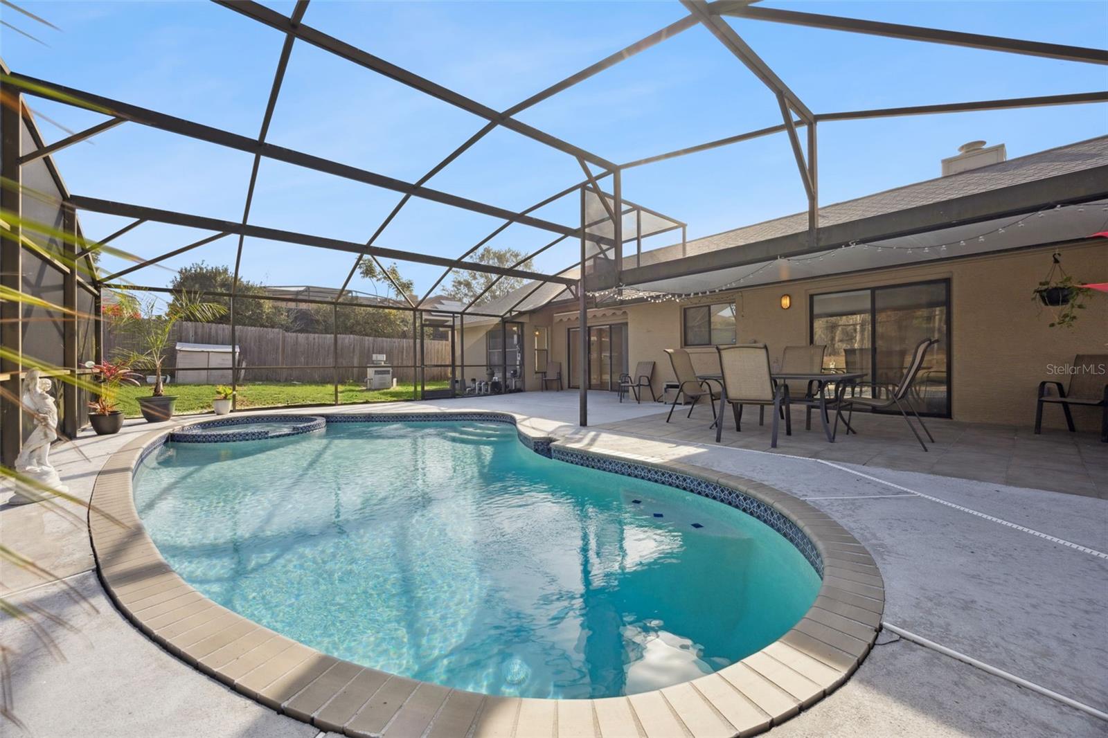 Image 23 of 53 For 7613 Colebrook Drive