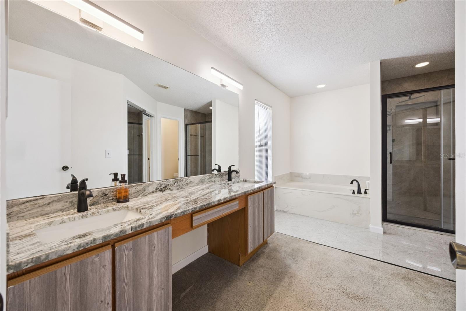 Image 33 of 53 For 7613 Colebrook Drive