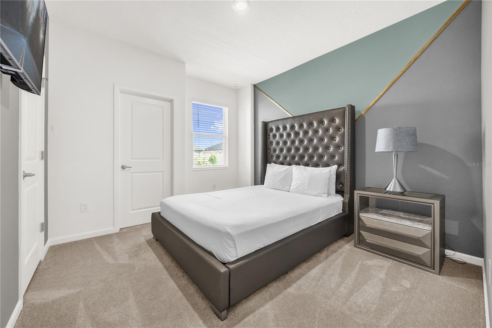 Image 11 of 58 For 2416 Rama Drive