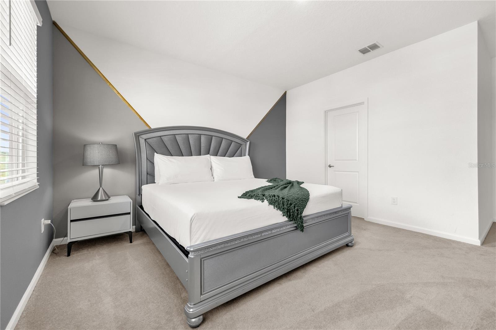 Image 16 of 58 For 2416 Rama Drive