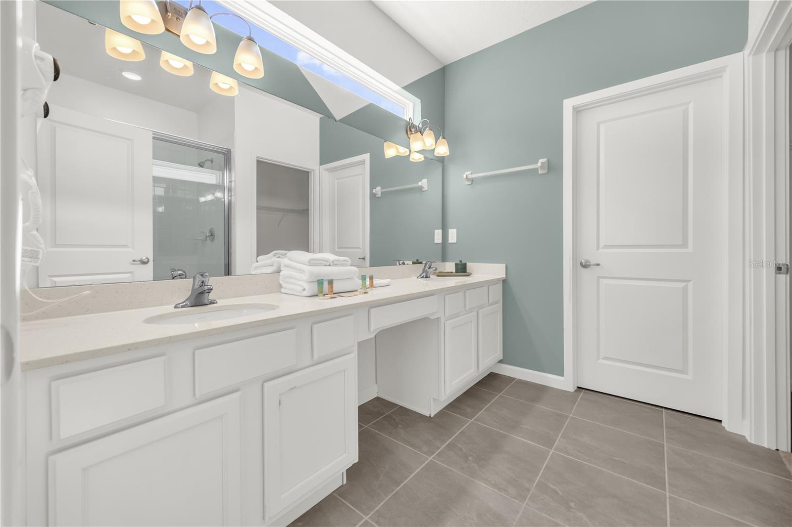 Image 17 of 58 For 2416 Rama Drive