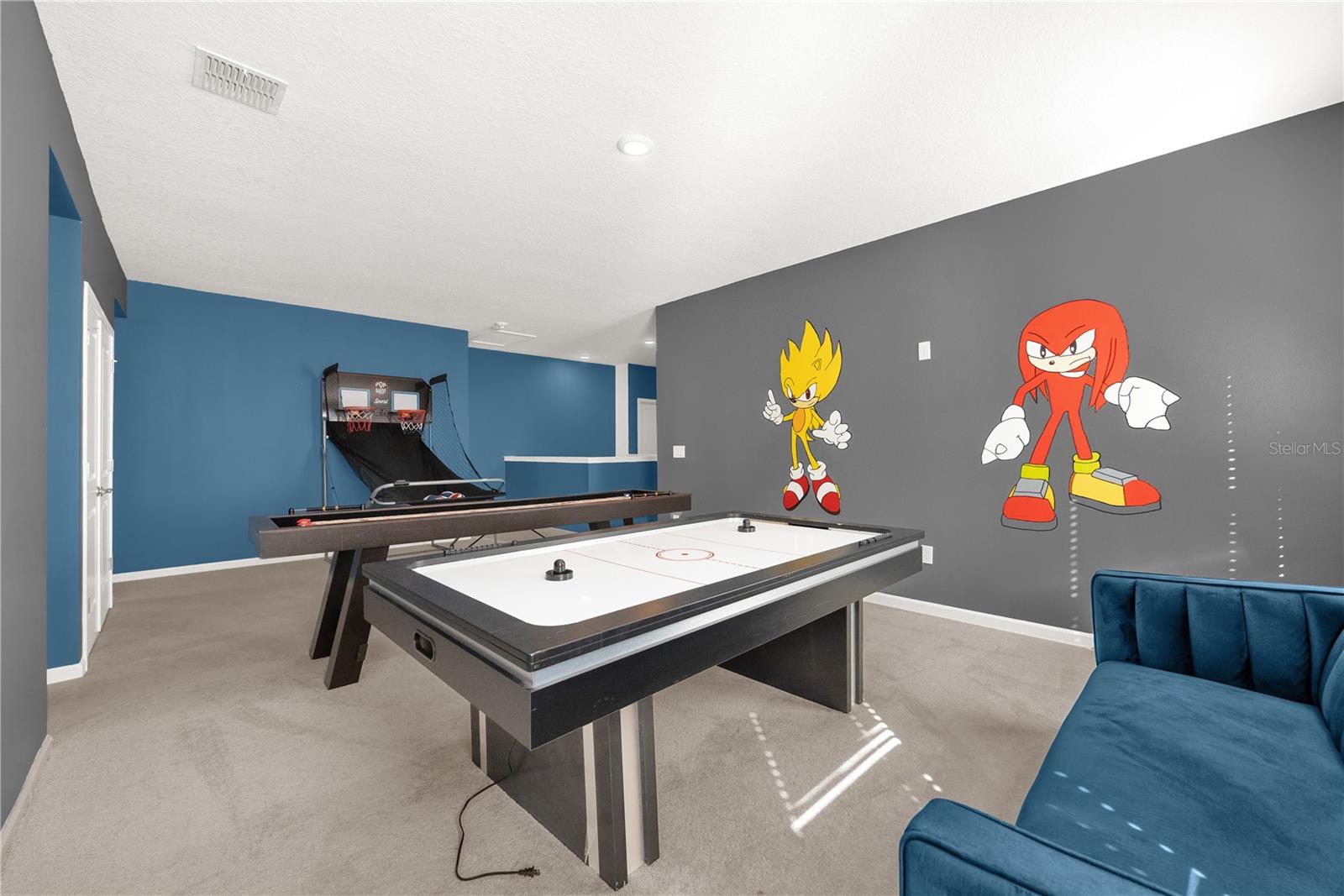 Image 22 of 58 For 2416 Rama Drive