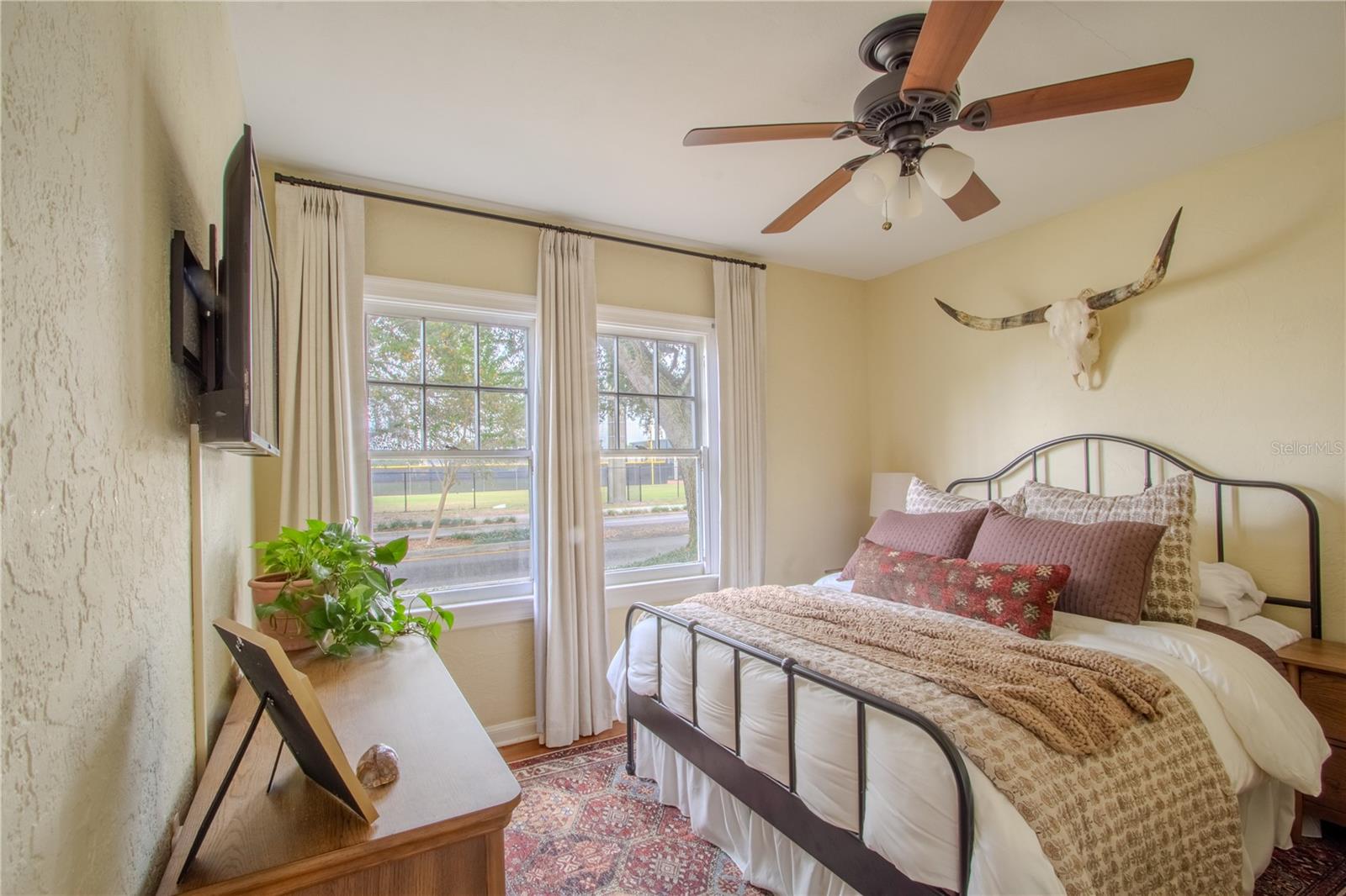 Image 12 of 15 For 900 Kentucky Avenue