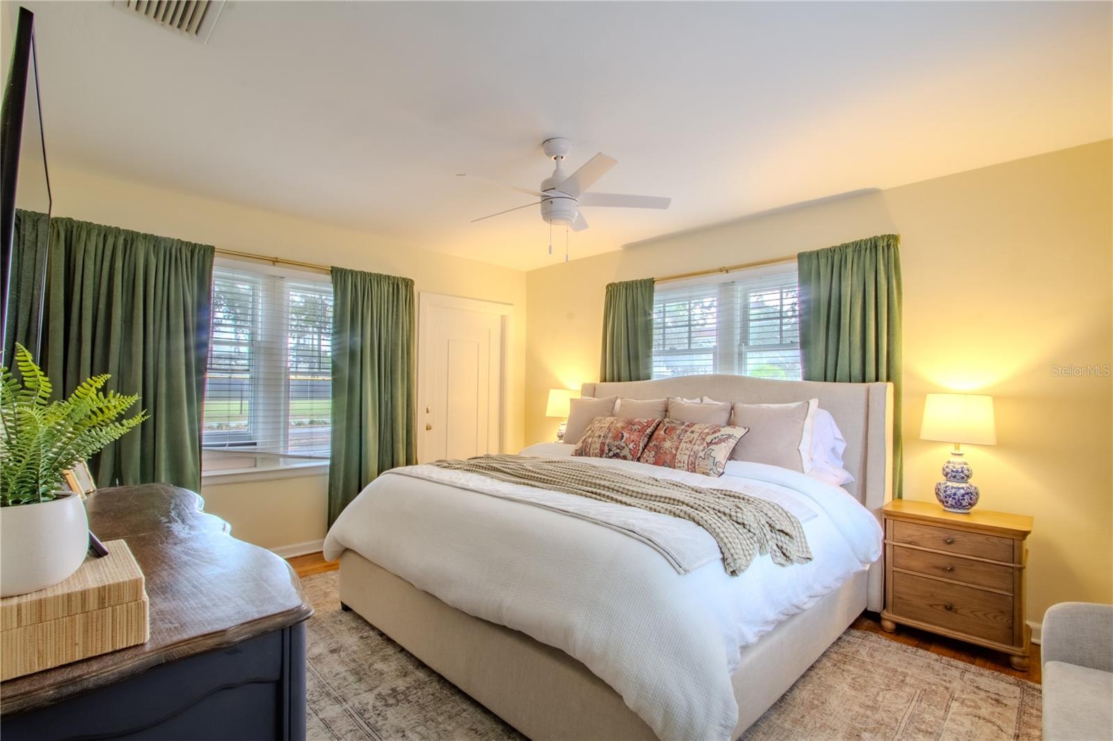 Image 14 of 15 For 900 Kentucky Avenue