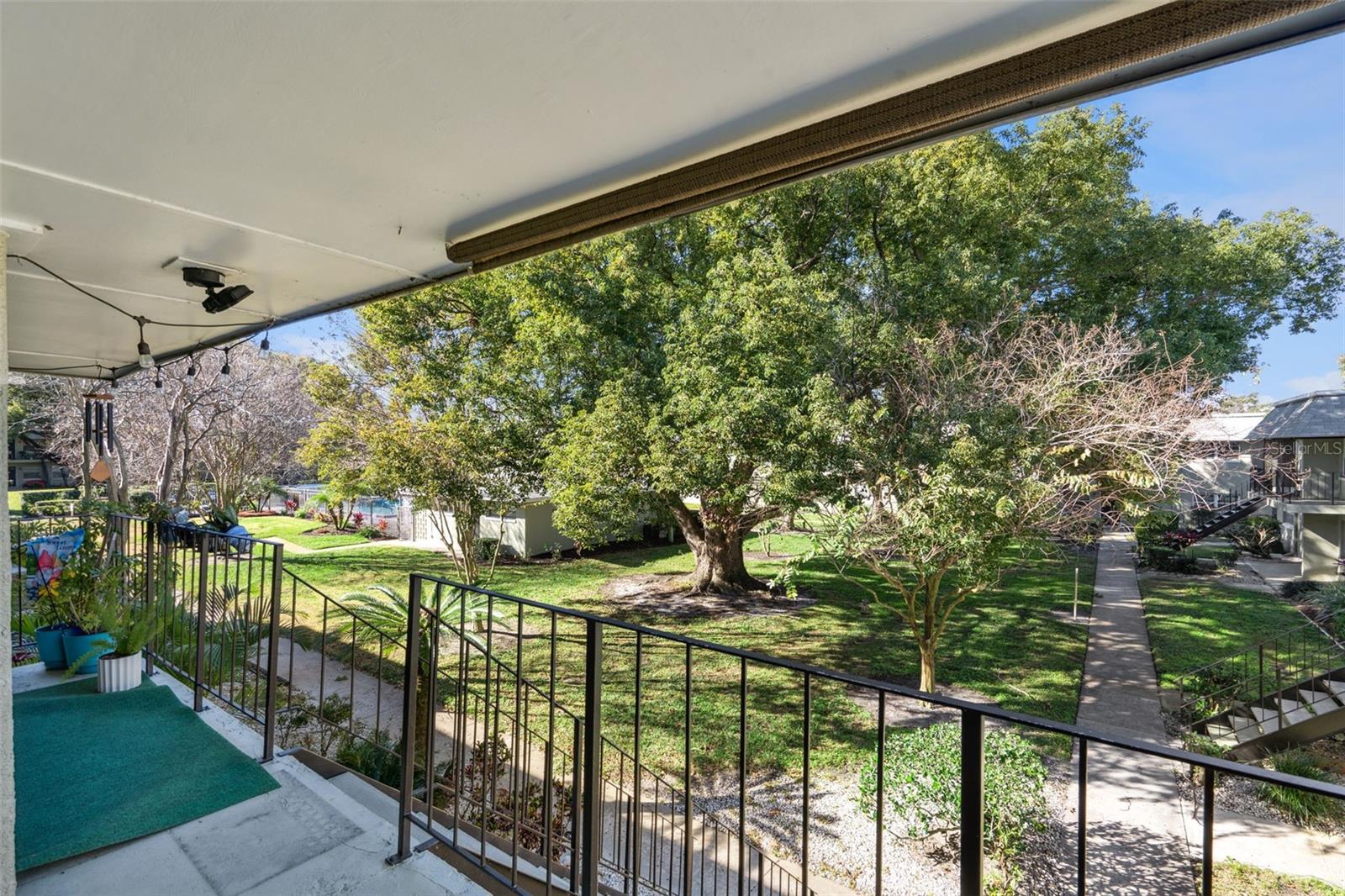 Image 16 of 21 For 525 Conway Road 59