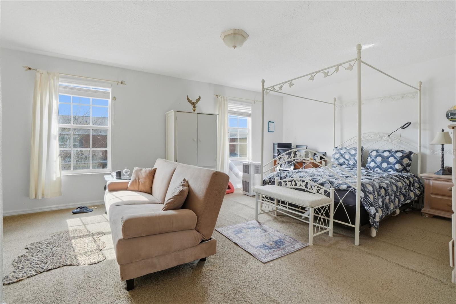 Image 18 of 28 For 668 Cresting Oak Circle 43