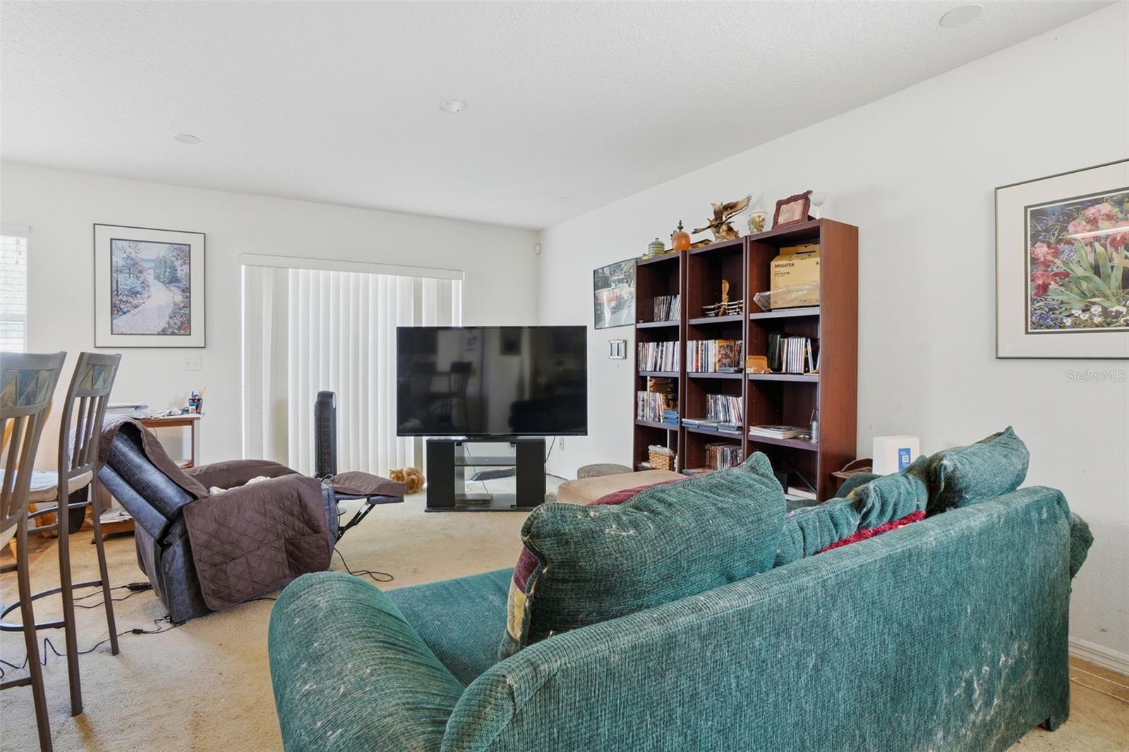 Image 9 of 28 For 668 Cresting Oak Circle 43