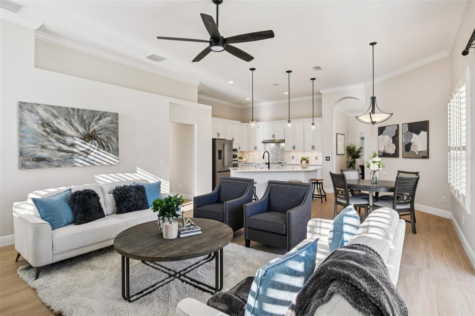 Listing photo id 23 for 2381 Broken Elm Place