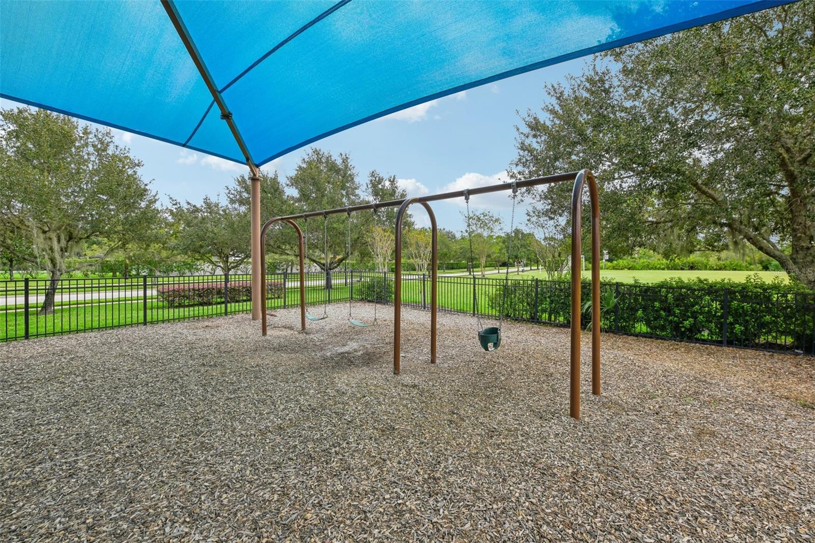 Listing photo id 53 for 2381 Broken Elm Place