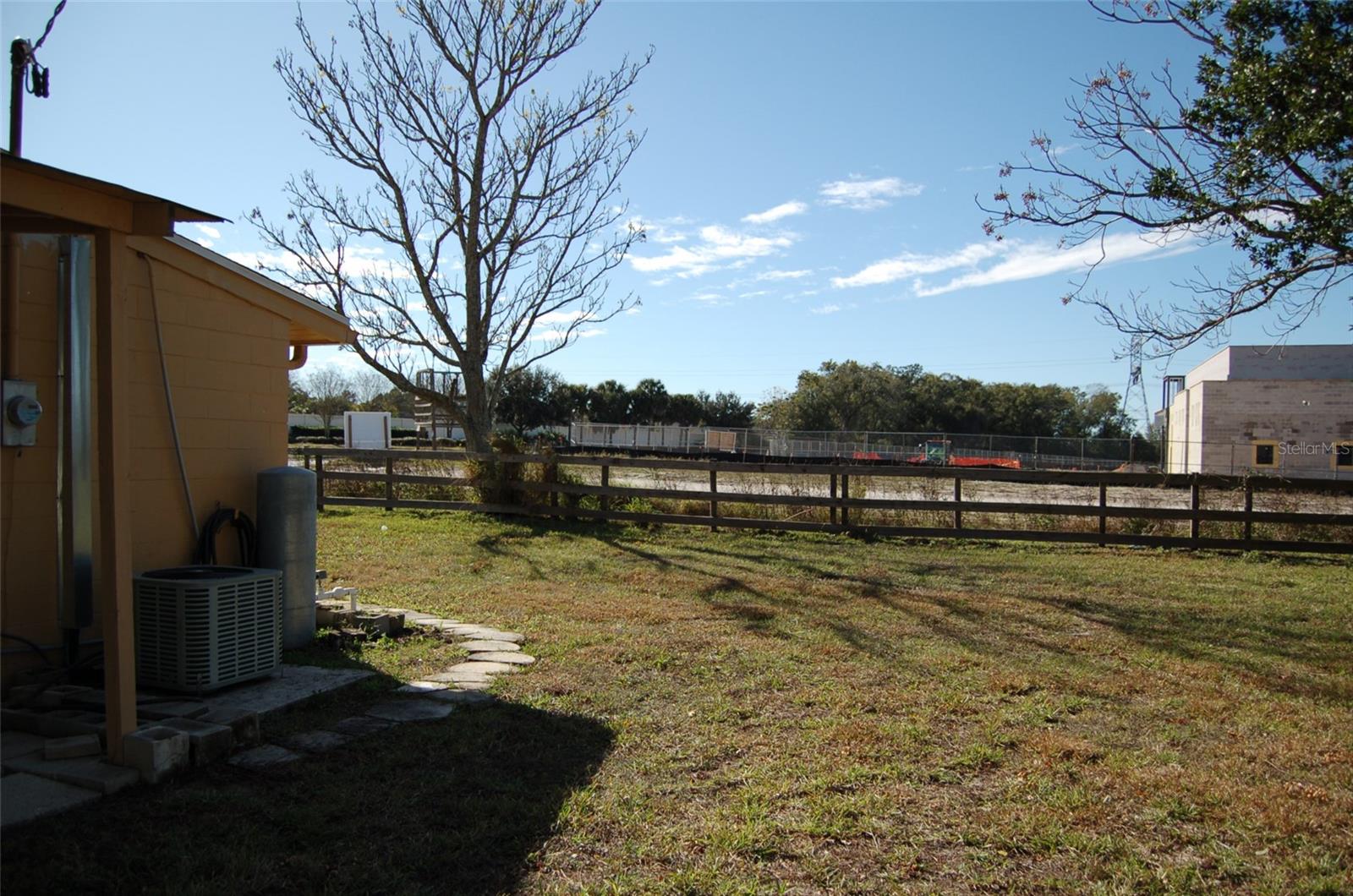 Image 3 of 21 For 223 County Road 466a