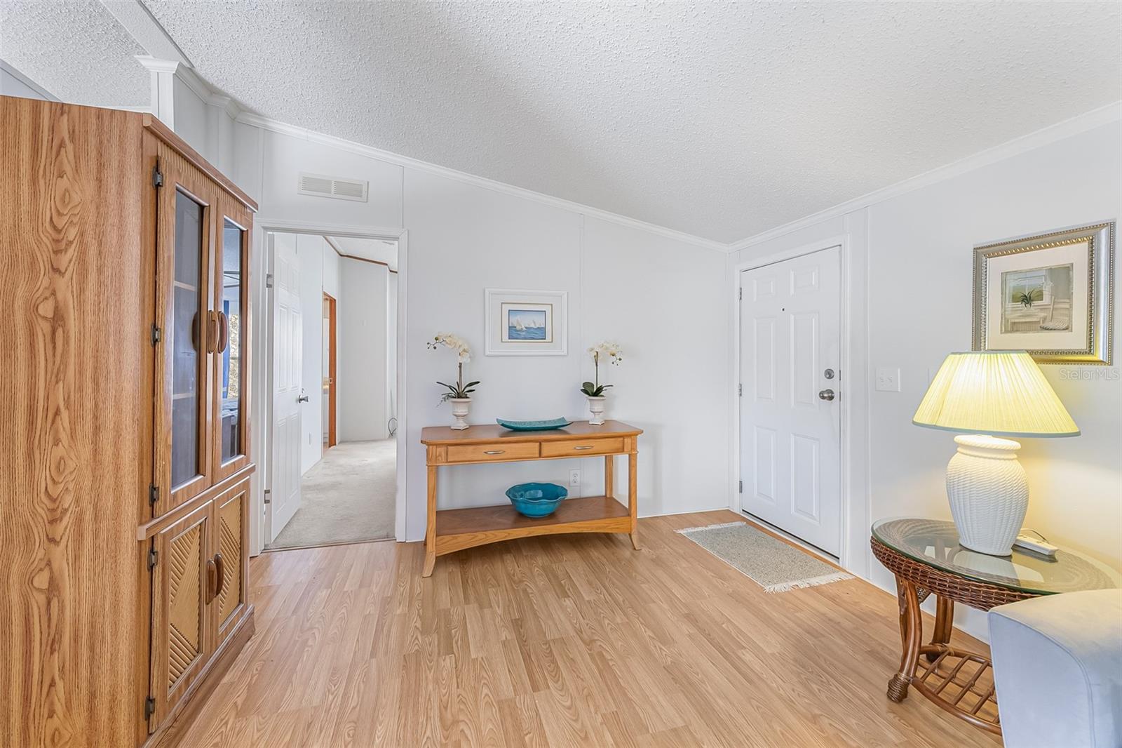 Image 5 of 40 For 803 Thrush Circle