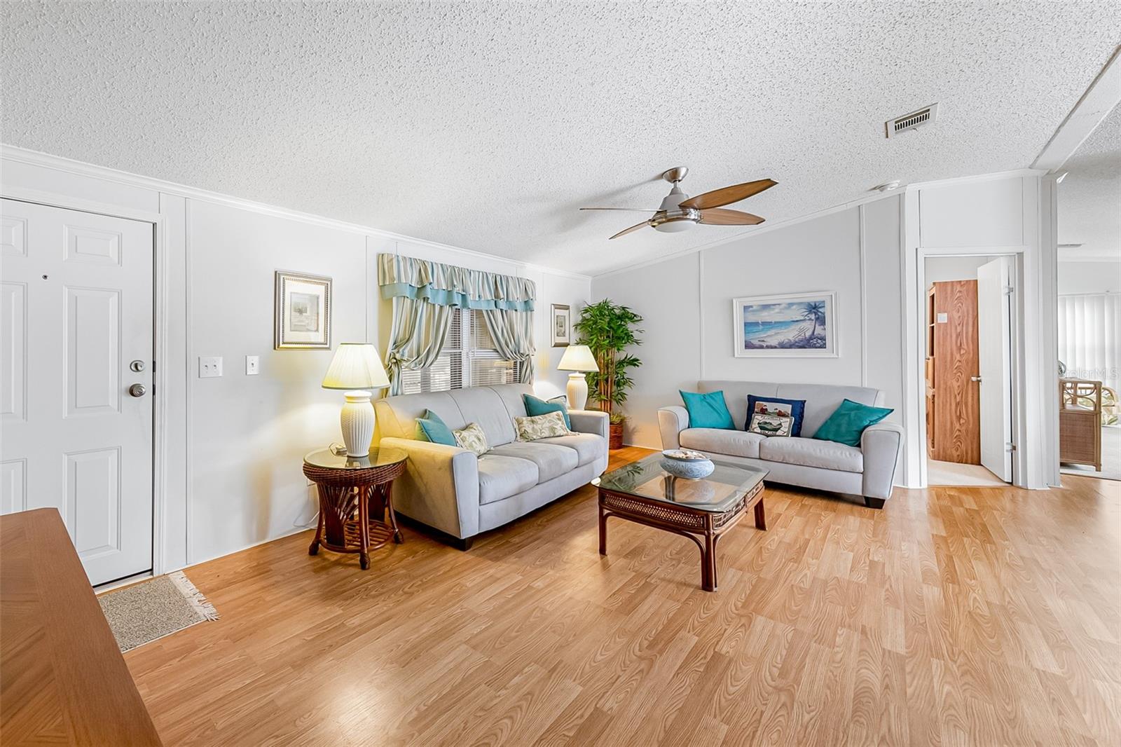 Image 7 of 40 For 803 Thrush Circle