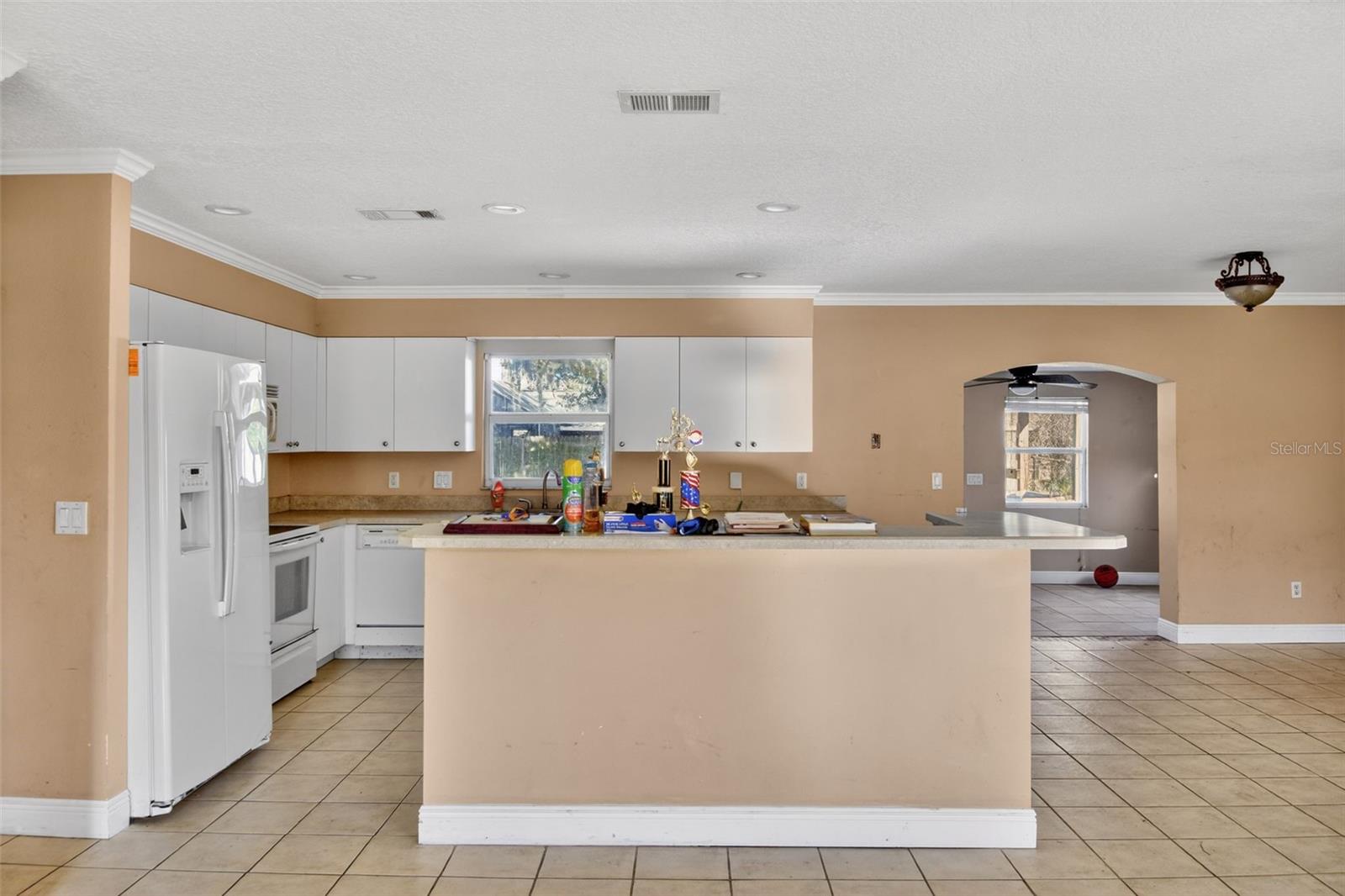 Image 10 of 41 For 2509 Willow Oak Drive