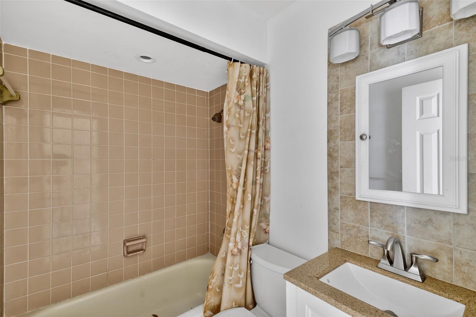 Image 35 of 41 For 2509 Willow Oak Drive