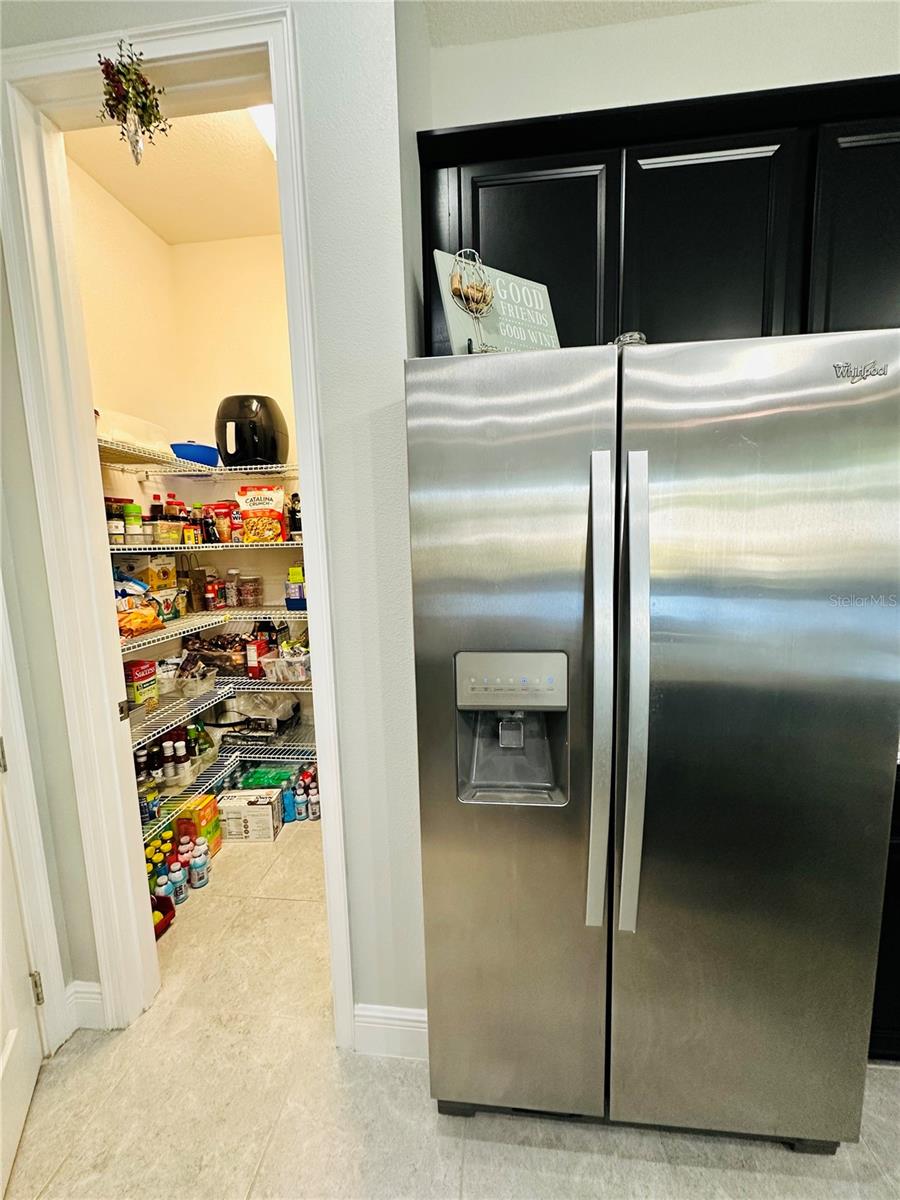 Image 16 of 45 For 2437 Yellow Brick Road